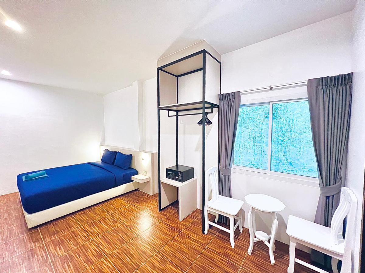 88 House Patong Hotel Ngoại thất bức ảnh