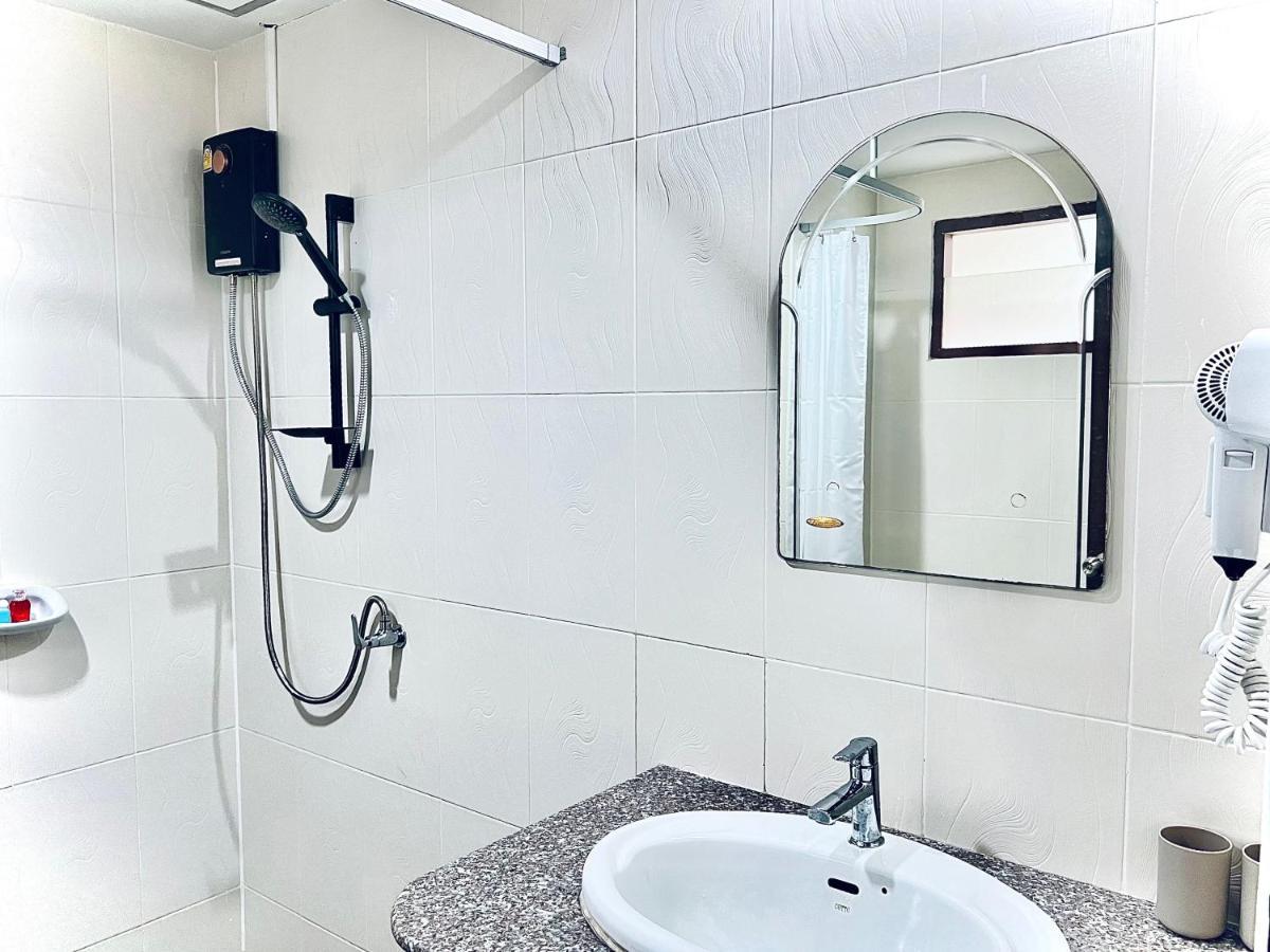 88 House Patong Hotel Ngoại thất bức ảnh